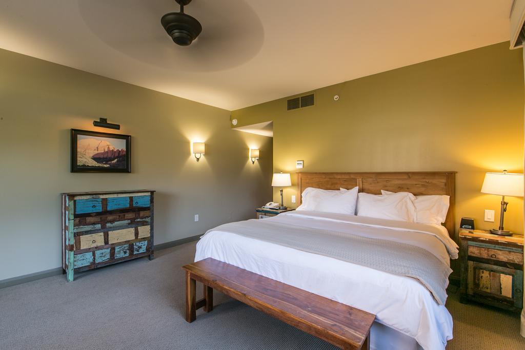 Driftwood 3* Springdale