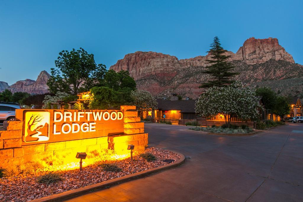 Driftwood Hotel Springdale