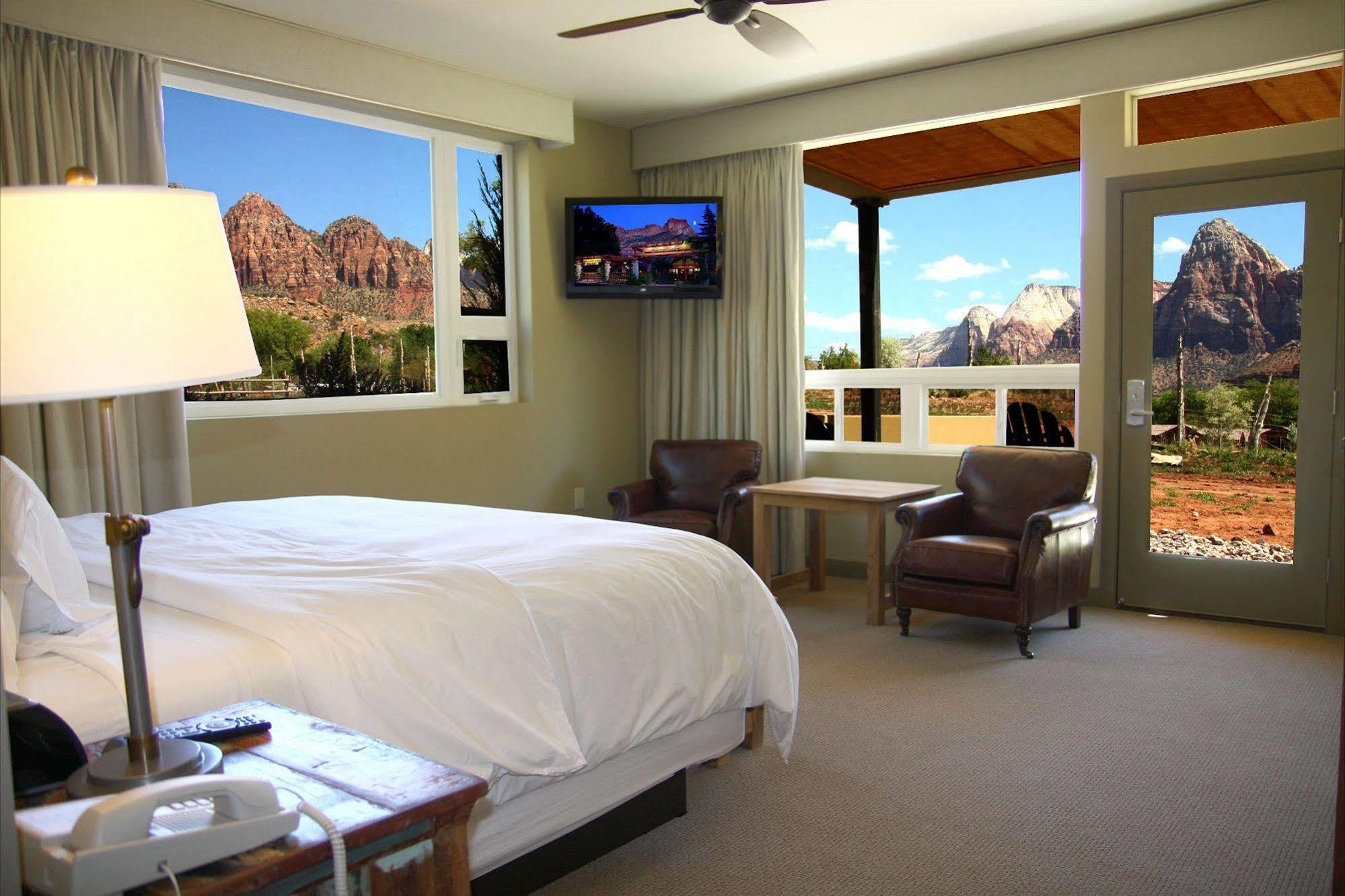 Driftwood 3* Springdale