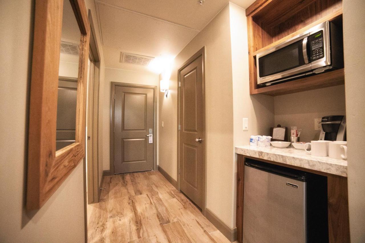 Hotel Driftwood Springdale